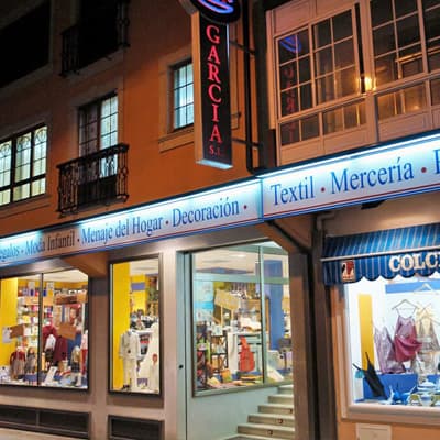 Tienda de Textil, hogar y moda - Muebles y Carpintería García, S.L.