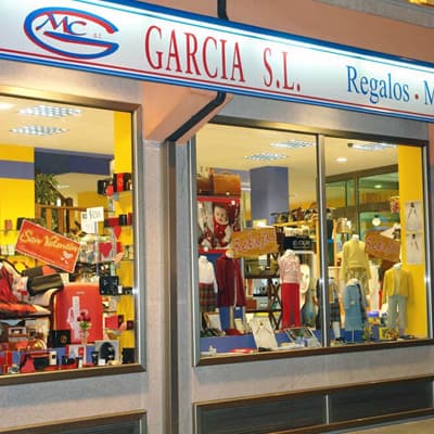 Tienda de Textil, hogar y moda - Muebles y Carpintería García, S.L.