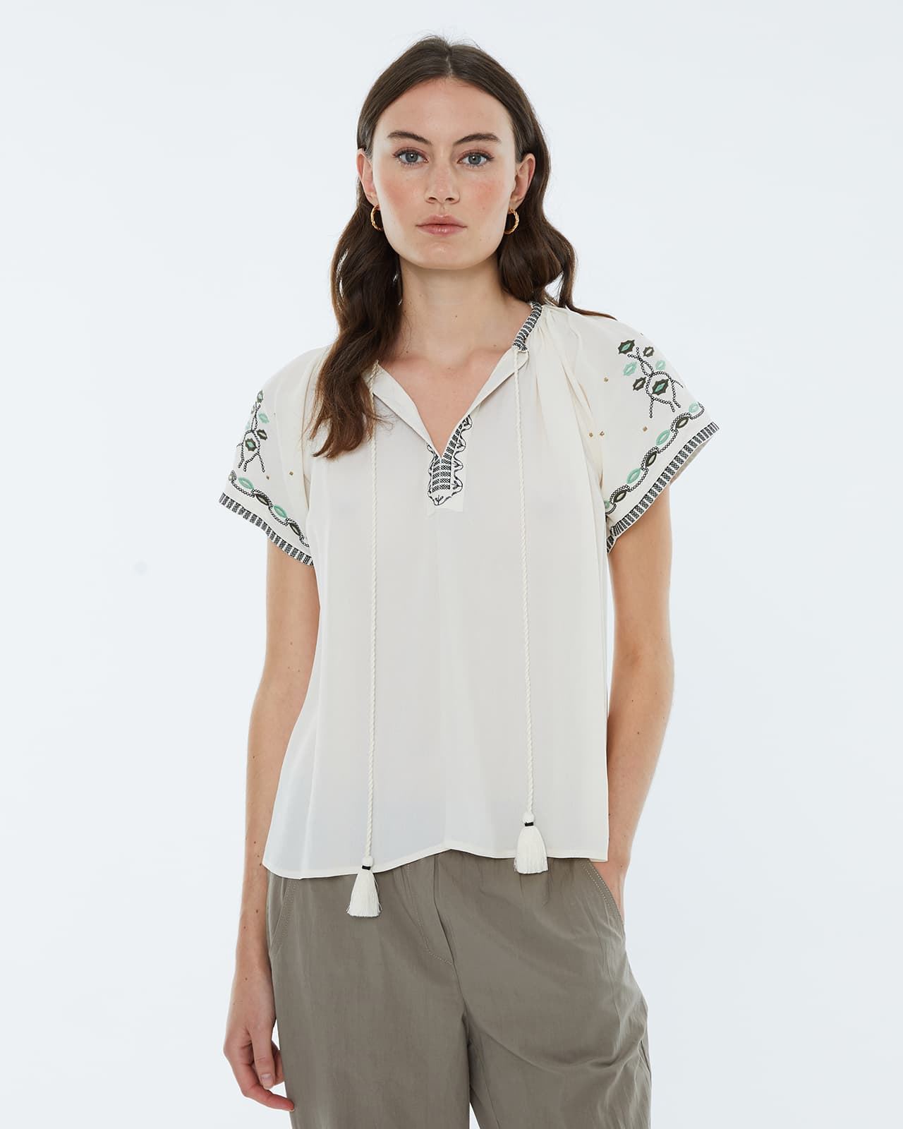 Blusa crudo bordados - Imagen 1
