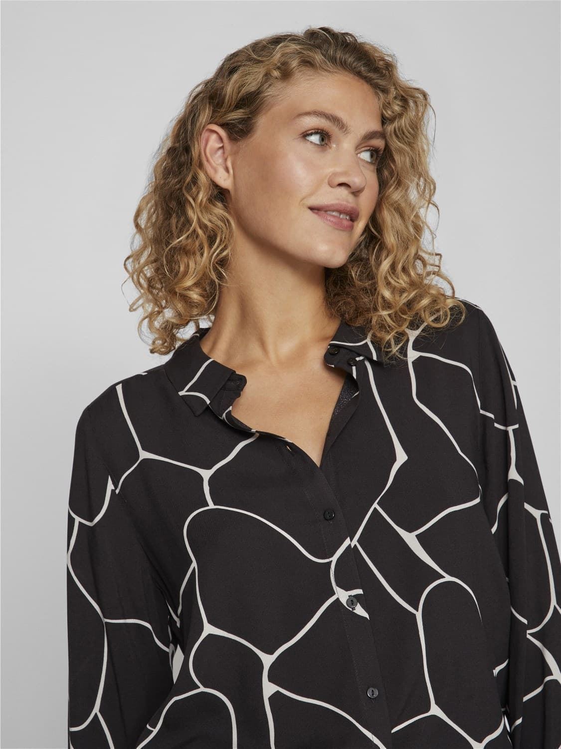 Blusa vipaya negro - Imagen 3