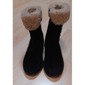 Bota negra C11 - Imagen 1