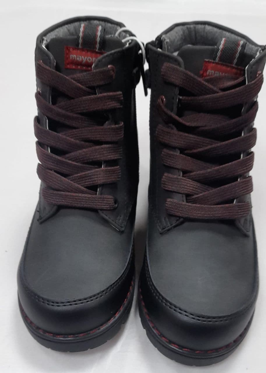 Bota negra - Imagen 1