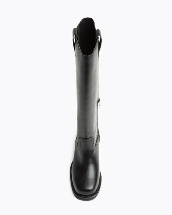 Bota negra - Imagen 3