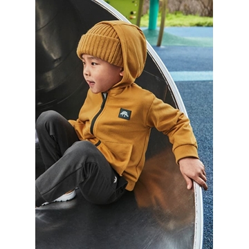 Chándal con camiseta mostaza - Imagen 1