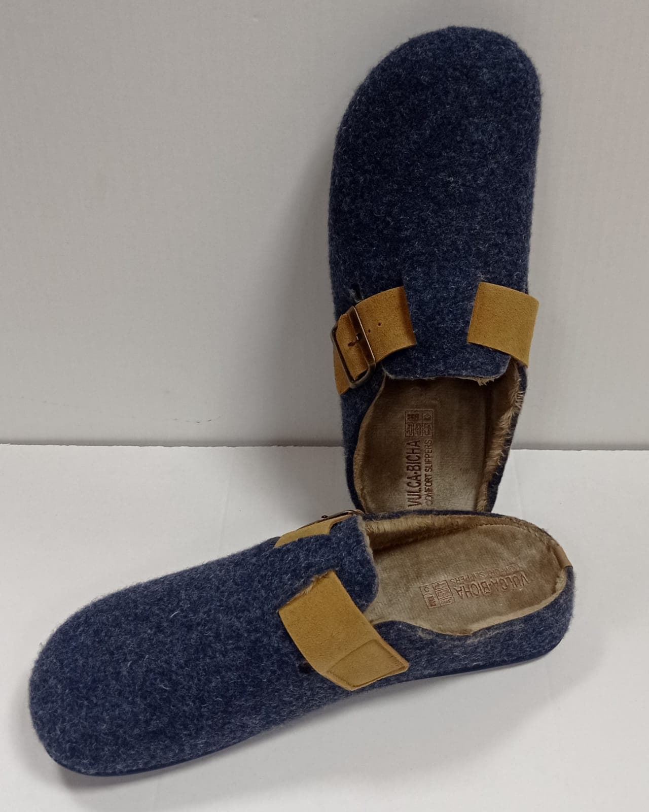 Chinela hebilla marino-caramelo - Imagen 3