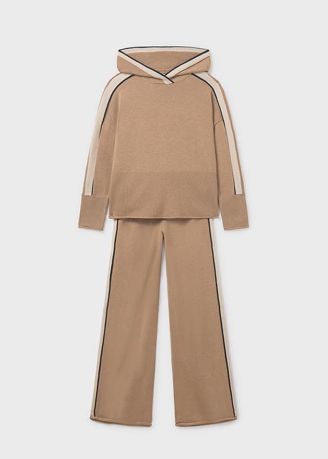 Conjunto pantalón y jersey camel - Imagen 2