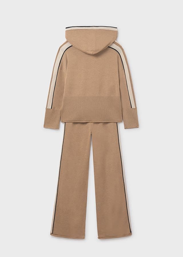 Conjunto pantalón y jersey camel - Imagen 3