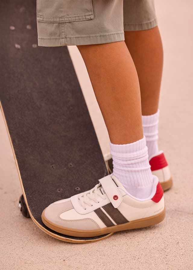 Deportiva blanca - Imagen 2