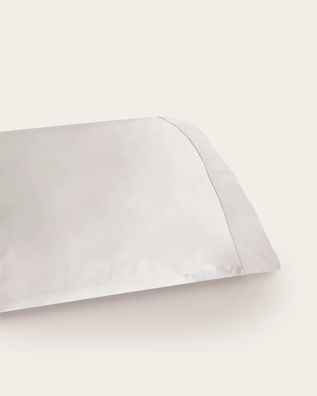 Funda de almohada seda de bambú gris - Imagen 3