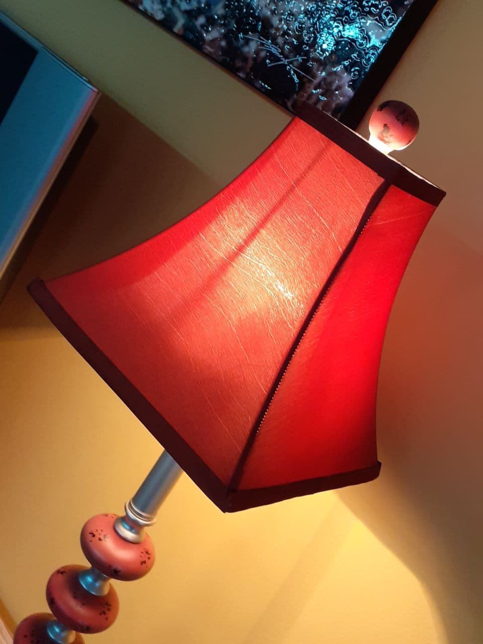 Lámpara sobremesa salón naranja - Imagen 3