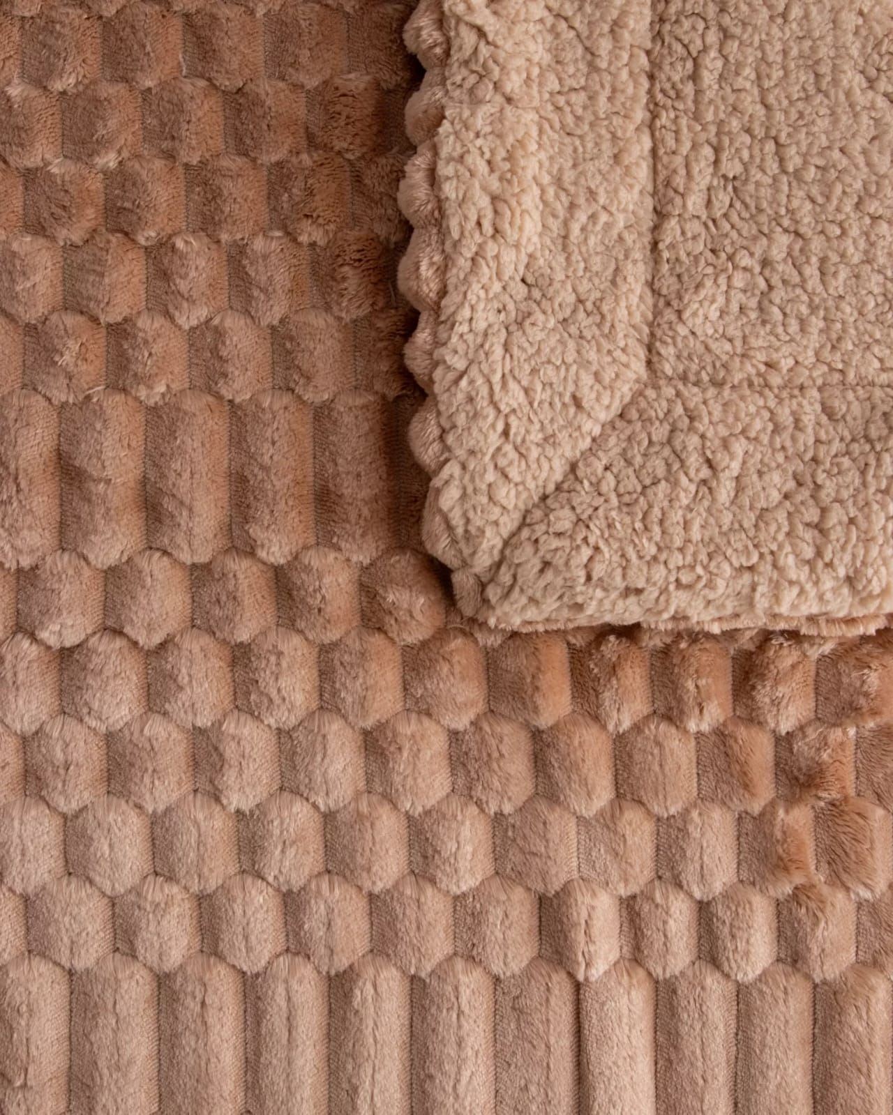 Manta jacquard sherpa Evelin avellana - Imagen 5