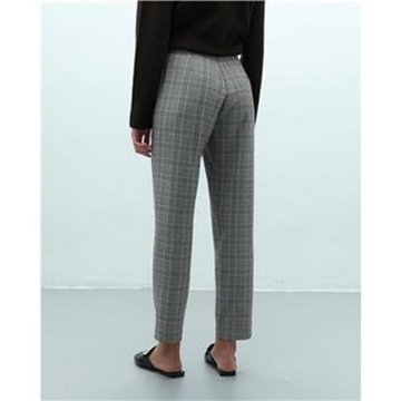 Pantalón cuadros marrón - Imagen 2