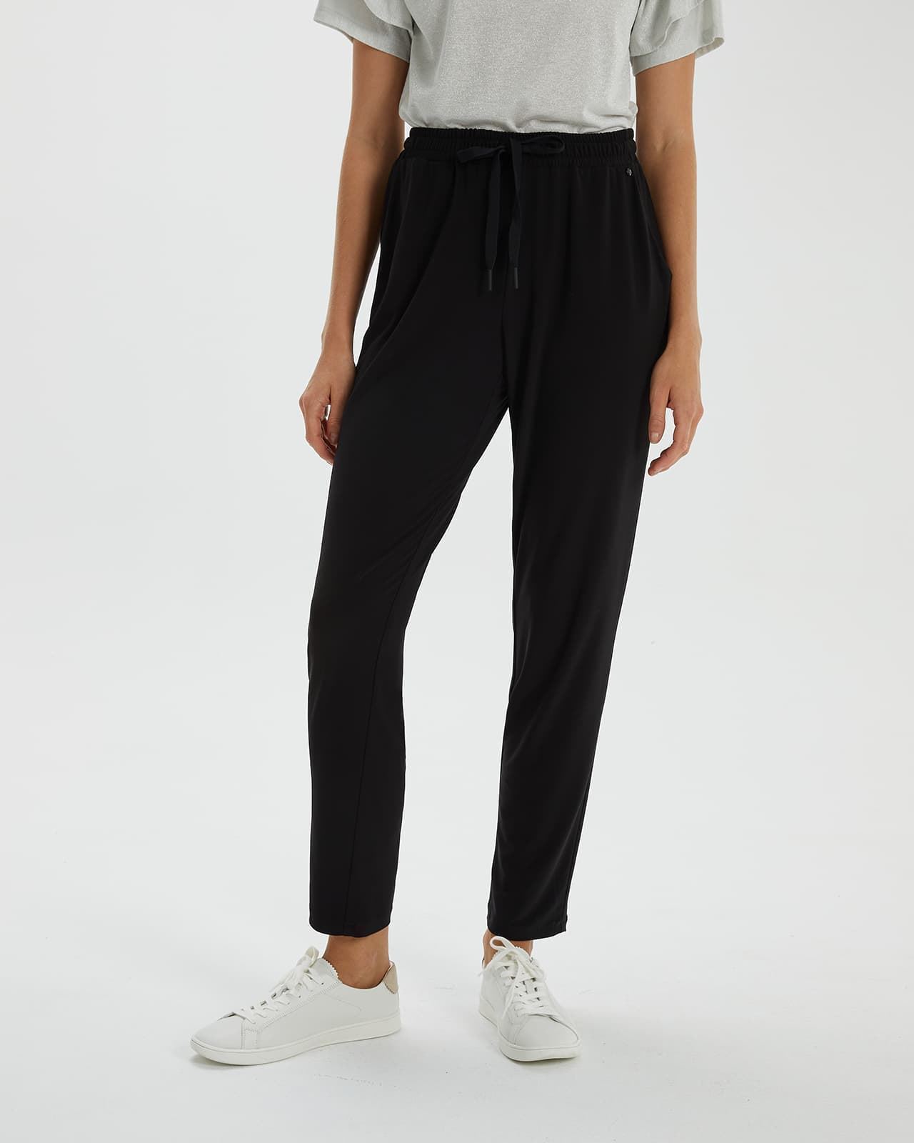 Pantalón jogger negro - Imagen 2