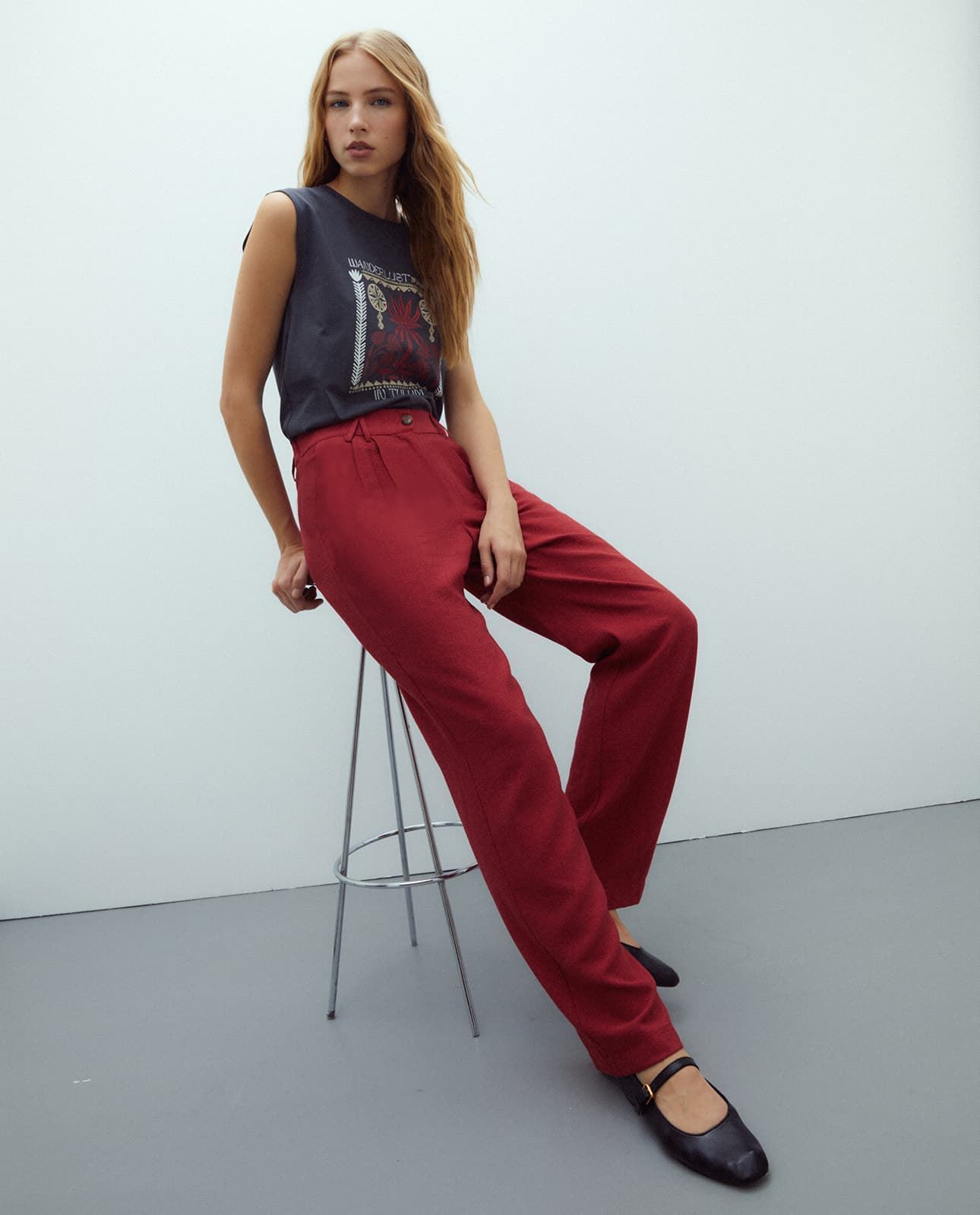 Pantalón rojo - Imagen 4