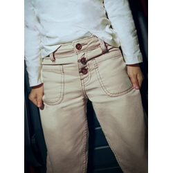 Pantalón sarga almendra - Imagen 2