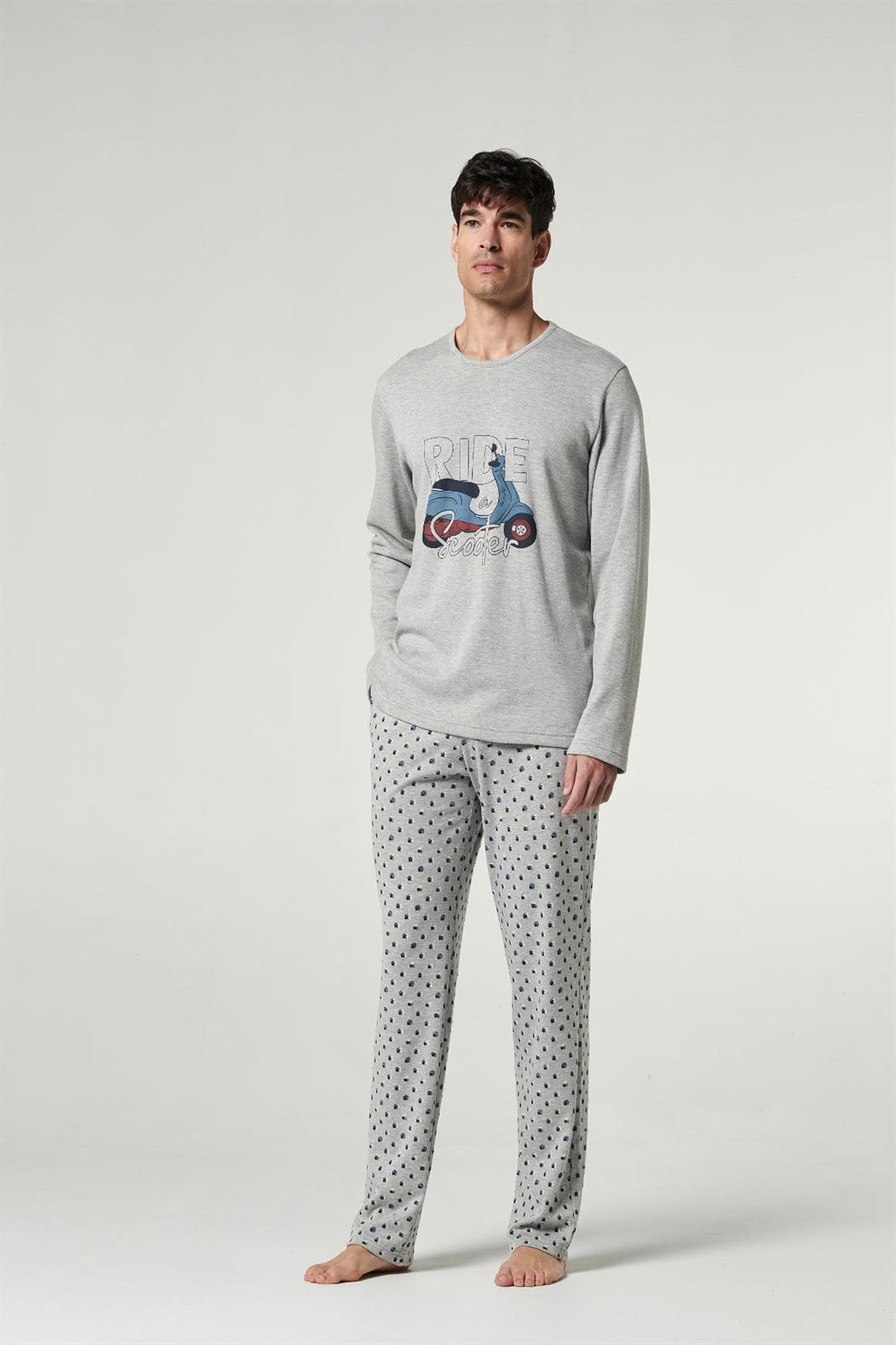 Pijama gris - Imagen 1