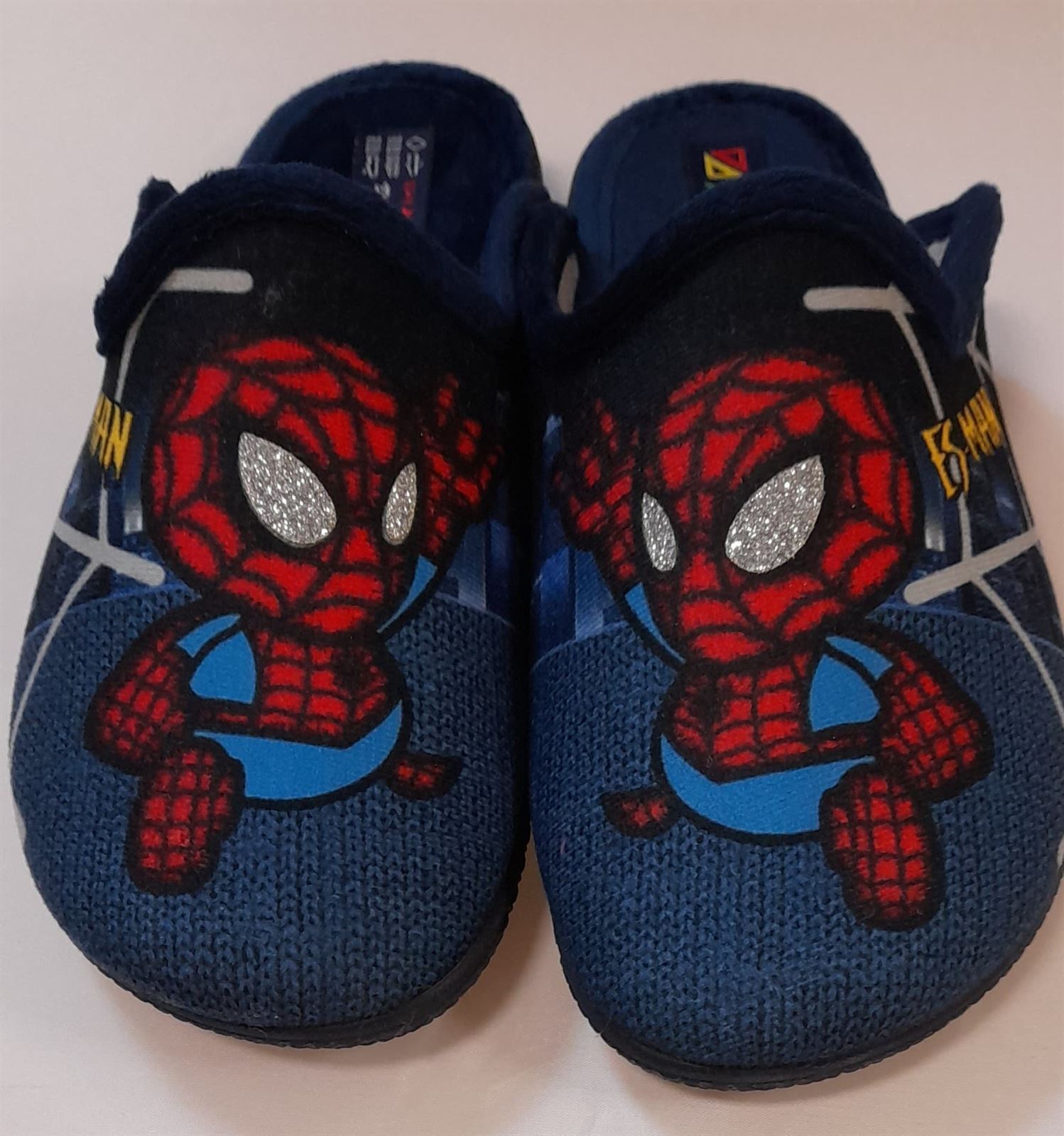 Zapatilla azul spiderman - Imagen 1