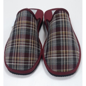 Zapatilla burdeos - Imagen 1