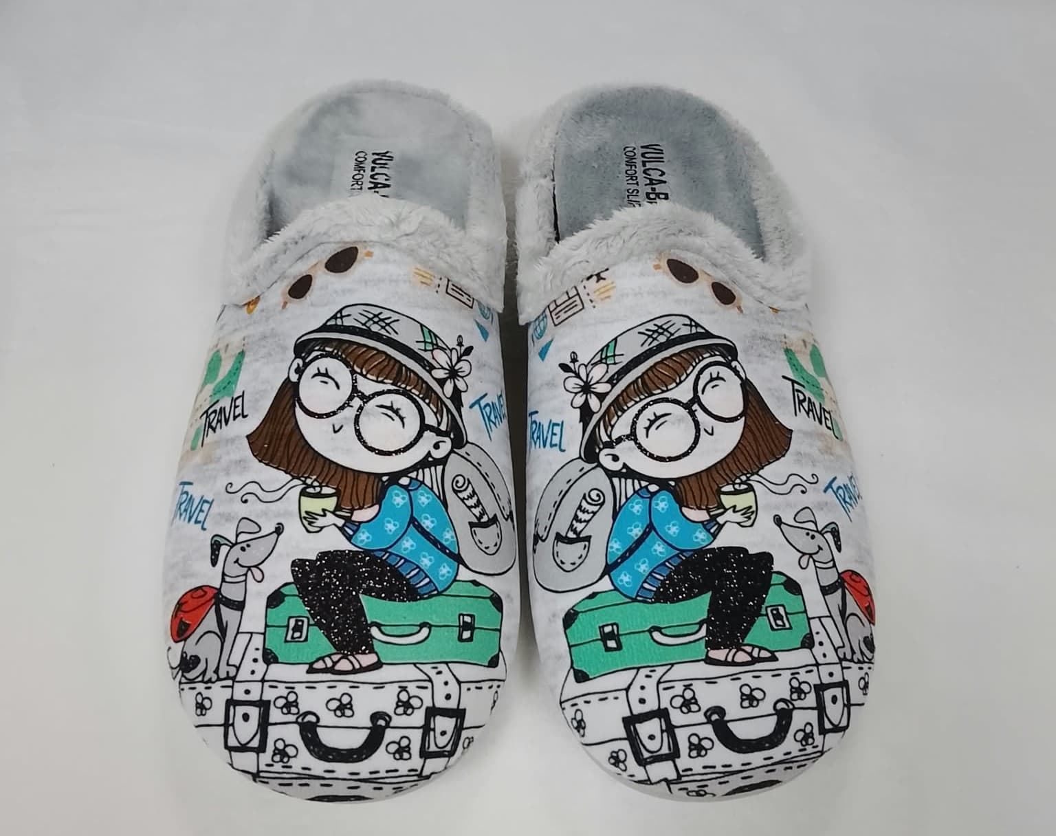 Zapatilla ceniza - Imagen 1