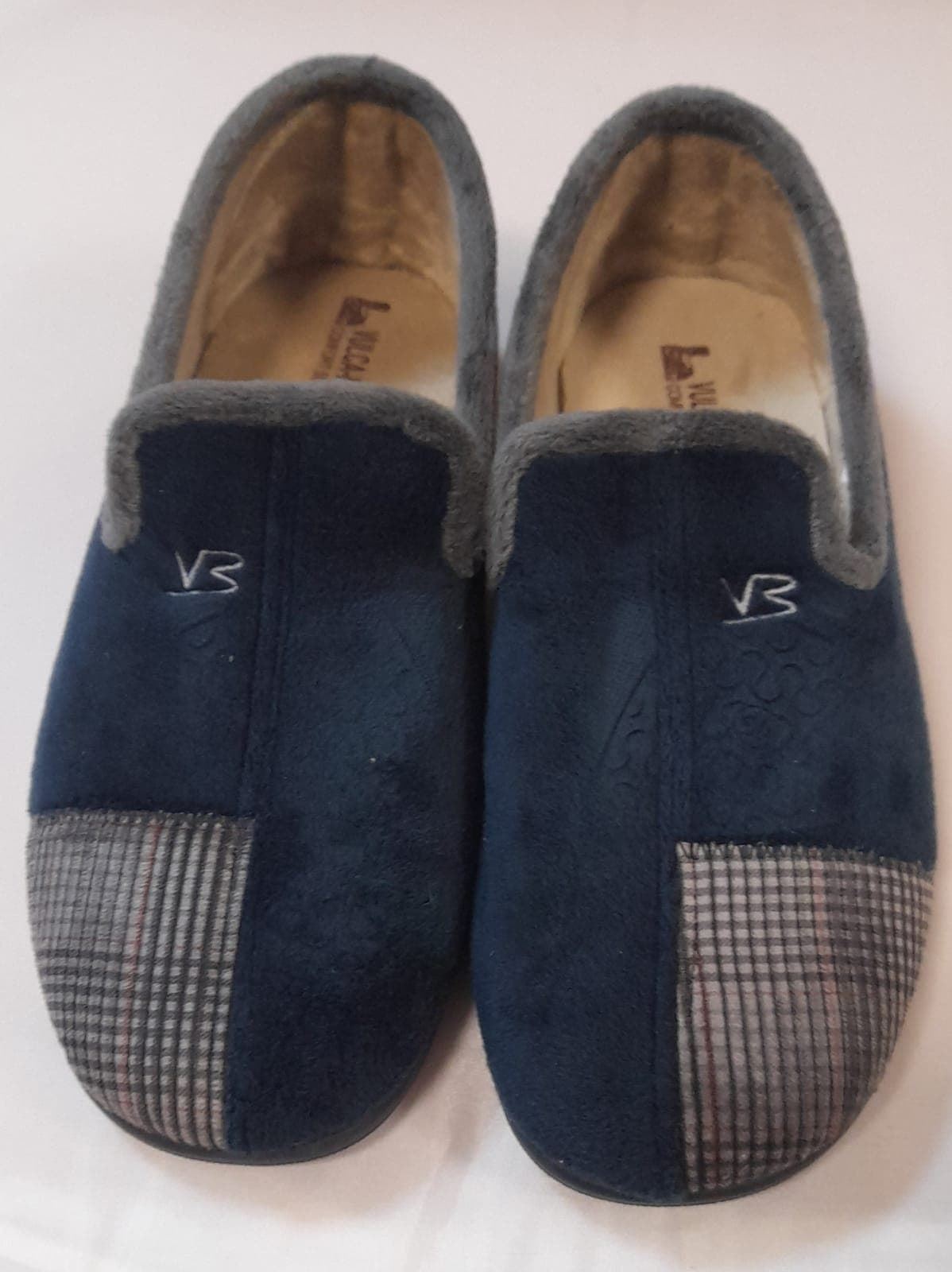 Zapatilla cerrada marino - Imagen 1