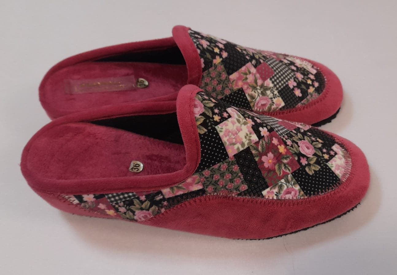 Zapatilla fucsia - Imagen 2