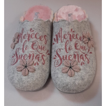 Zapatilla gris-rosa mensaje - Imagen 1