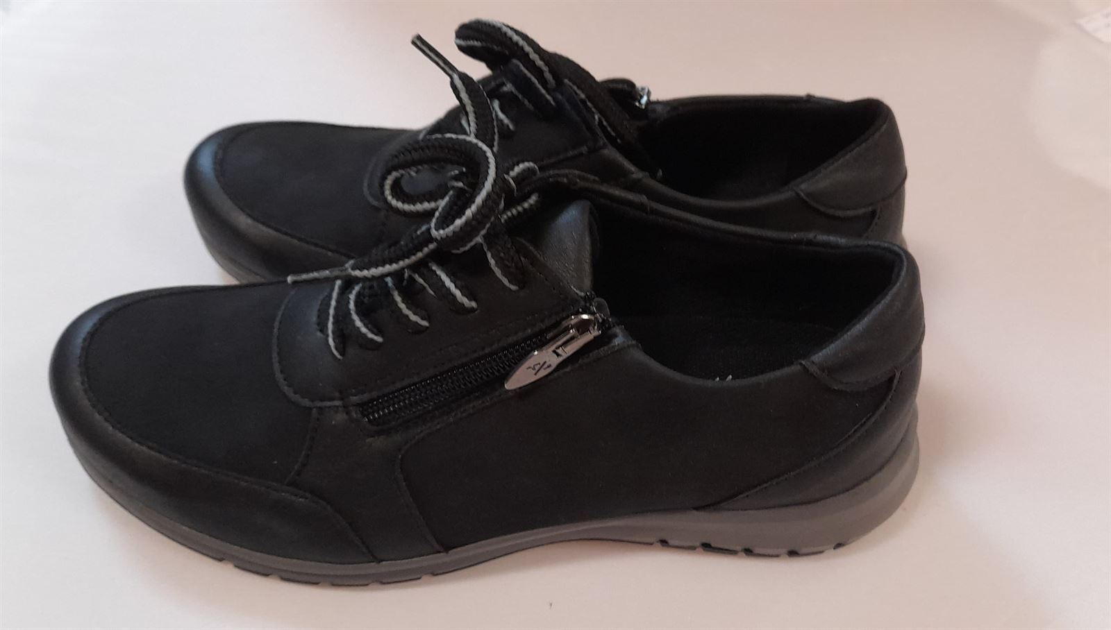Zapato negro L102 - Imagen 2