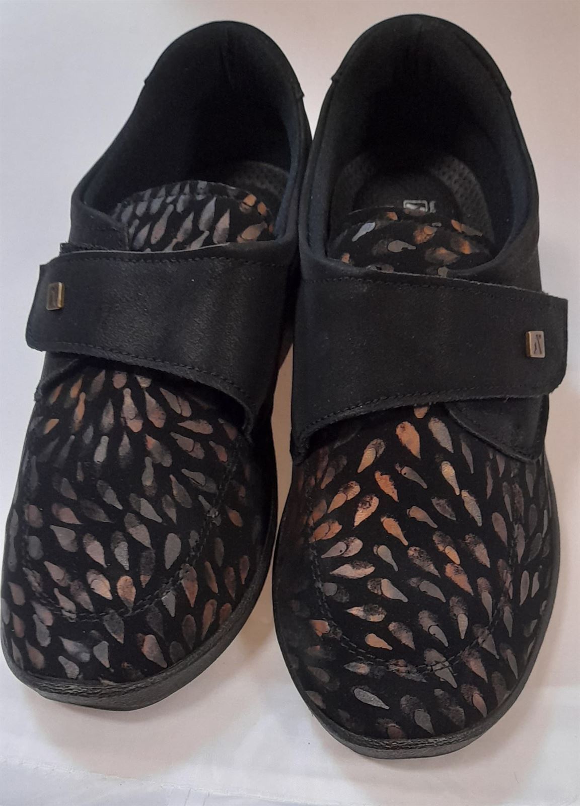Zapato negro L33 - Imagen 1