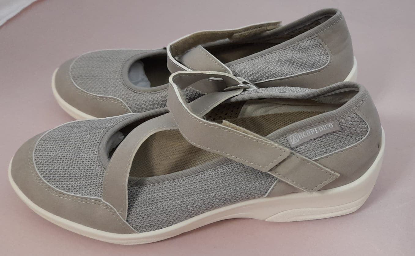 Zapato taupe - Imagen 1